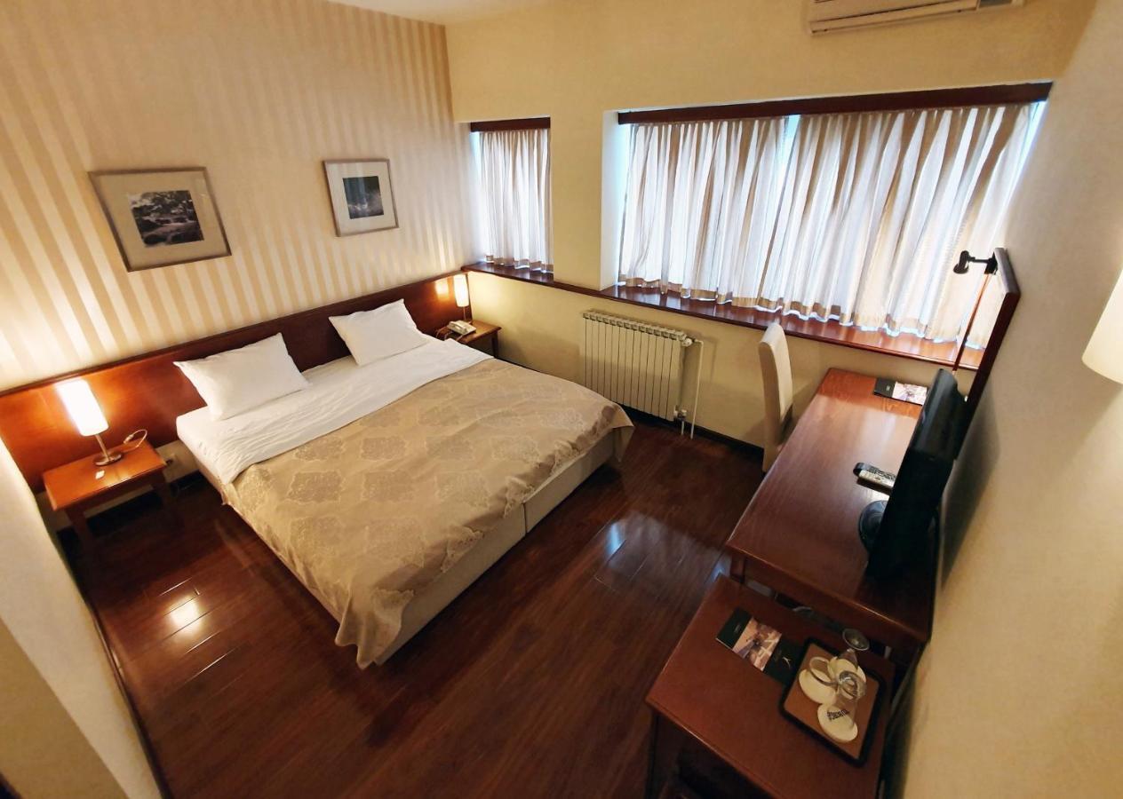 Centar 3* Skopje
